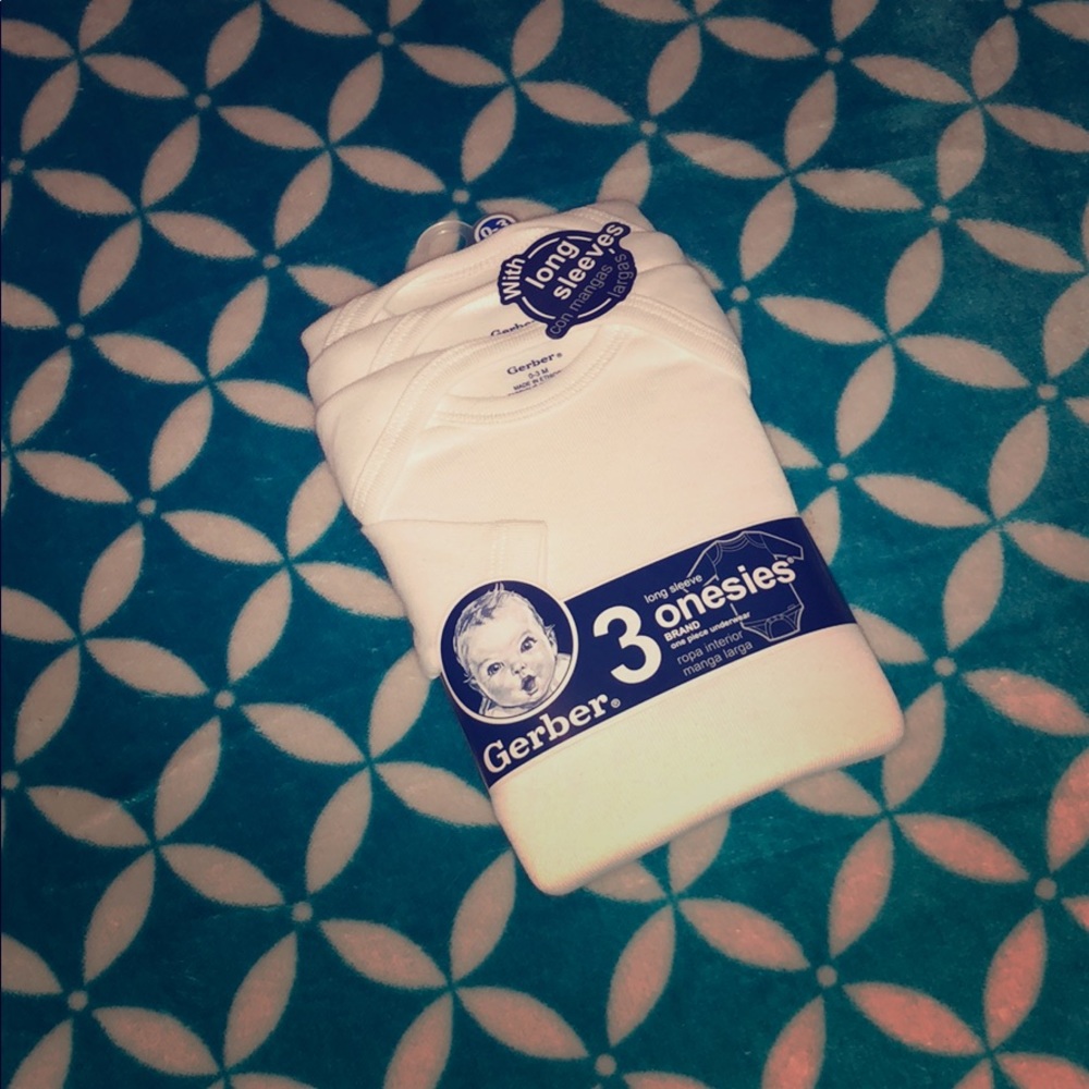 BRAND NEW! 3- pack Long Sleeve White Onesies